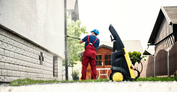 Best Vinyl Siding Pressure Washing in Blair, WI
